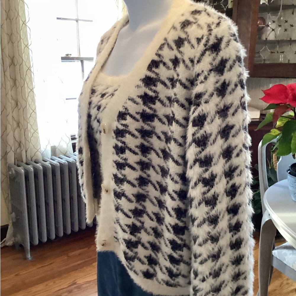 Chic Black and White Women's Sweater Set